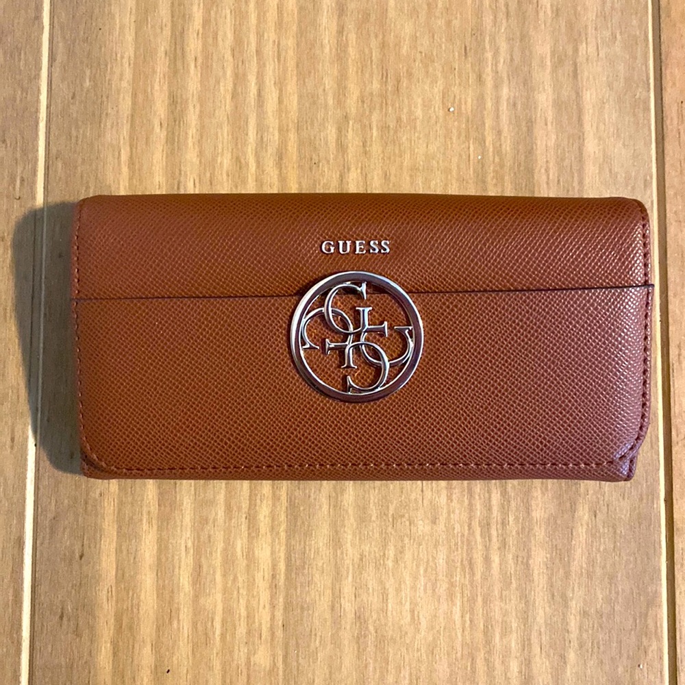 Guess Wallet